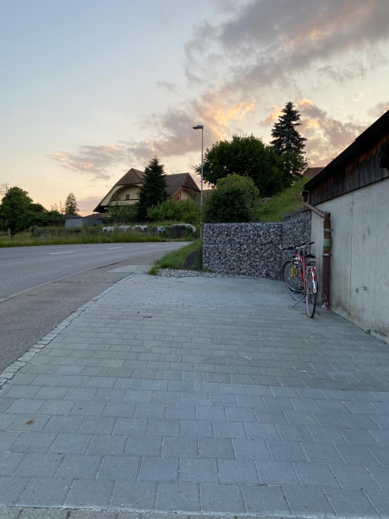 Naturnahe Familienwohnung Ruschegg Exteriör bild